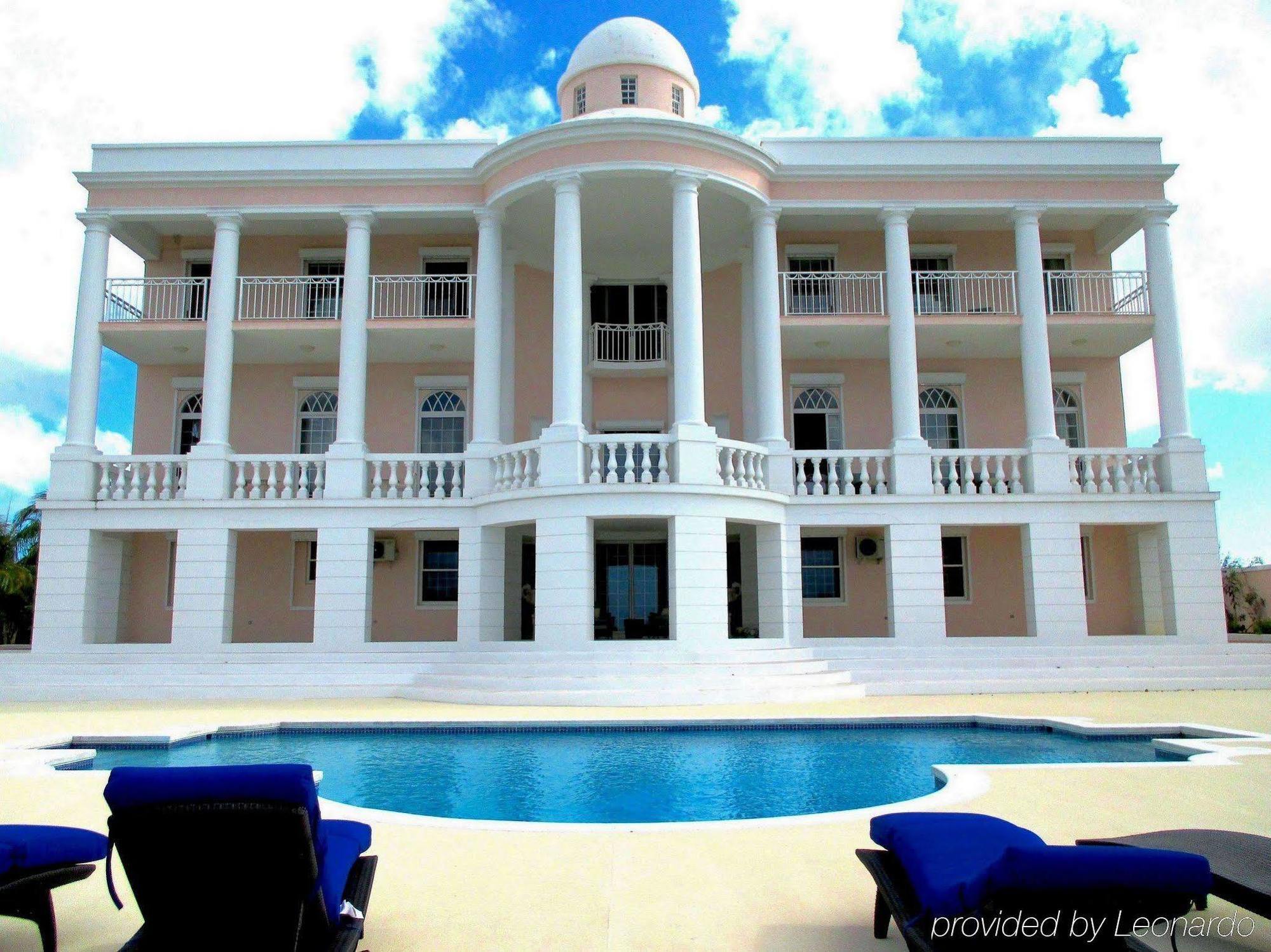 Ocean West Boutique Hotel Nasáu Exterior foto
